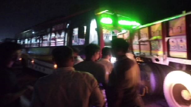 ବରଯାତ୍ରୀ ବସ୍ ଦୁର୍ଘଟଣାଗ୍ରସ୍ତ, ଜଣେ ମୃତ
