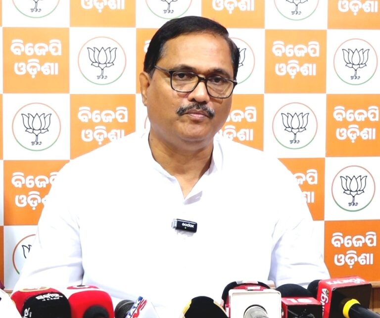 ଅସ୍ତିତ୍ୱ ବଂଚାଇବା ପାଇଁ ବିଜେଡି ଓ କଂଗ୍ରେସର ଆନ୍ଦୋଳନ : ବିରଂଚି ନାରାୟଣ ତ୍ରିପାଠୀ