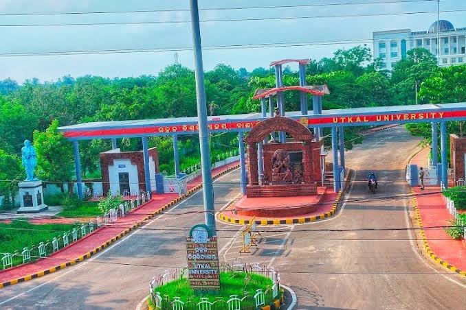 ପ୍ରଫେସର ଯଜ୍ଞେଶ୍ବର ଦଣ୍ଡପାଟଙ୍କୁ ଉତ୍କଳ ବିଶ୍ବବିଦ୍ୟାଳୟ କୁଳପତି ଦାୟିତ୍ବ
