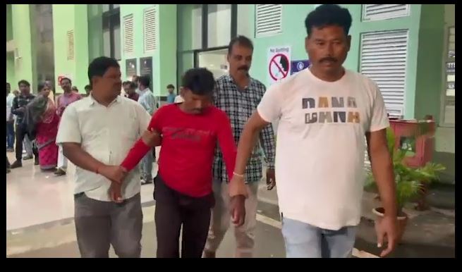 ମଦ୍ୟପ ସ୍ୱାମୀର ଉନ୍ମତ୍ତ କାଣ୍ଡ, ସ୍ତ୍ରୀକୁ  କଲା ଗୁଳି