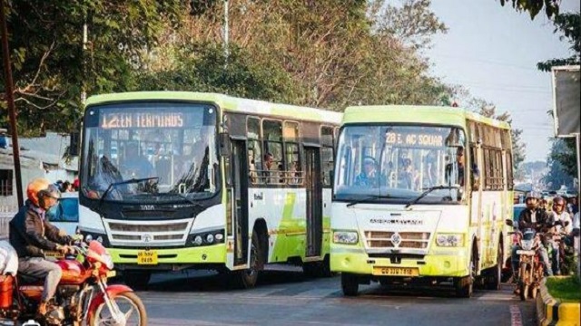 ଆରମ୍ଭ ହେବ ନୂଆ ସେବା, ଏଣିକି ହ୍ବାଟ୍ସଆପରେ ବୁକ୍ କରିପାରିବେ ଆମ ବସ୍ ଟିକେଟ୍