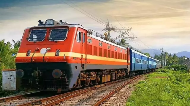 ରେଲୱେରେ ନିଯୁକ୍ତି ପାଇଁ ଖାଲି ପଡିଛି ପଦବୀ, ଜାଣନ୍ତୁ କିପରି କରିବେ ଆବେଦନ