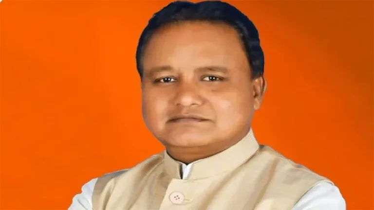 ଗତ ୧୫ ମାସରେ ଭିଜିଲାନ୍ସ ହାତରେ ଧରାପଡ଼ିଛନ୍ତି ୧୯୯ ସରକାରୀ ବାବୁ: ମୁଖ୍ୟମନ୍ତ୍ରୀ
