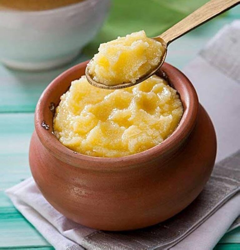ସକାଳୁ ଖାଲି ପେଟରେ ଖାଆନ୍ତୁ ଘିଅ, ଏମିତି ଖାଇଲେ ମିଳିଥାଏ ଏହି ସବୁ ଫାଇଦା