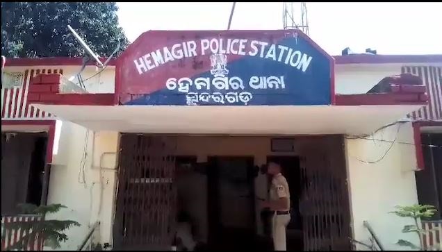 ଗାଧୋଇବା ବେଳେ ବୁଡ଼ିଗଲେ ଦୁଇ ଭାଇ, ଜଣଙ୍କୁ ଉଦ୍ଧାର କରିବାକୁ ଯାଇ ଆଉ ଜଣଙ୍କର ହେଲା ମୃତ୍ୟୁ
