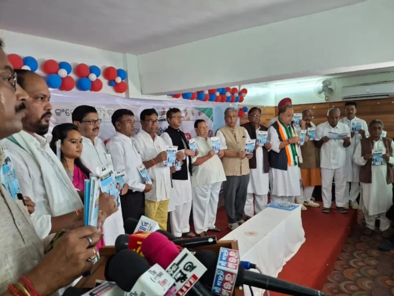 ନୂଆପଡା ପାଇଁ ନିର୍ବାଚନୀ ଇସ୍ତାହାର ପ୍ରକାଶ କଲା କଂଗ୍ରେସ