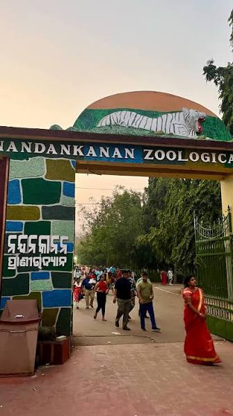 ନନ୍ଦନକାନନର ସର୍ଭର ଡାଉନ: ମିଳୁନି ଟିକେଟ୍, ପର୍ଯ୍ୟଟକ ହନ୍ତସନ୍ତ