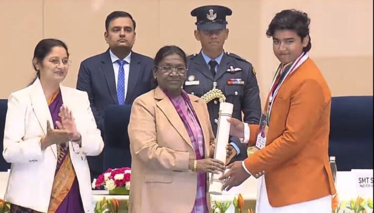 ସାମ୍ନାକୁ ଆସିଲା ବୈଭବ ସୂର୍ଯ୍ୟବଂଶୀ ବିଜୟ ହଜାରେ ଟ୍ରଫି ନ ଖେଳିବାର କାରଣ, ପାଇଲେ ଏହି ସମ୍ମାନ