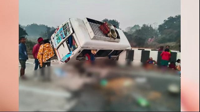 ଓଲଟିଲା ପିକନିକ୍ ଗାଡ଼ି, ୧୦ ଆହତ