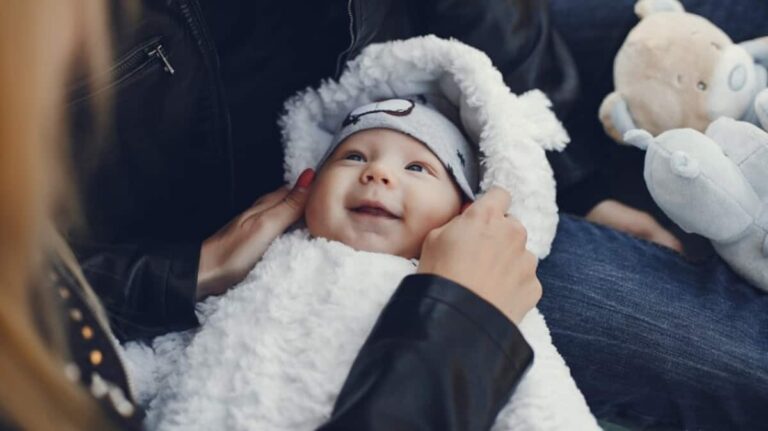 ଶୀତରେ ଶିଶୁମାନେ ବାରମ୍ବାର ଅସୁସ୍ଥ ହେଉଛନ୍ତି କି? କଣ କରିବେ ଜାଣନ୍ତୁ