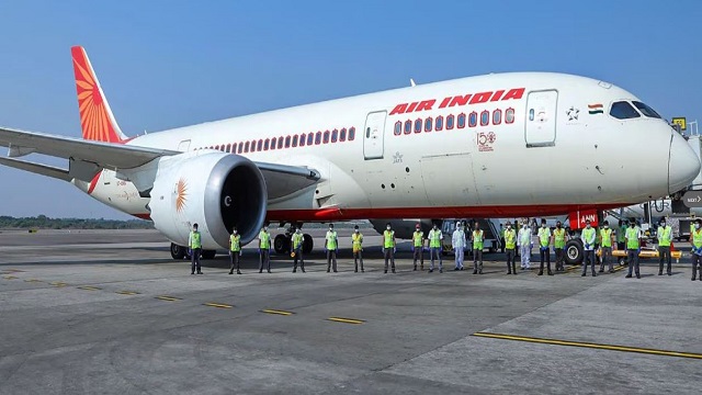 ବିମାନରେ ପାୱାର ବ୍ୟାଙ୍କ ନେବା ମନା, ନିର୍ଦ୍ଦେଶନାମା ଜାରି କଲା ବେସାମରିକ ବିମାନ ଚଳାଚଳ ନିର୍ଦ୍ଦେଶାଳୟ