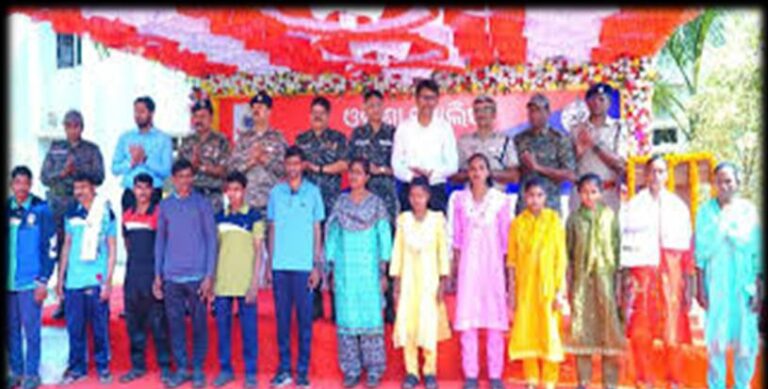 ଆତ୍ମସମର୍ପଣ ପଛରେ ମହିଳା କ୍ୟାଡରଙ୍କ ଗୁରୁତ୍ବପୂର୍ଣ୍ଣ ଭୂମିକା