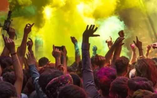 ତ୍ଵଚାରୁ ଛାଡୁନି କି ହୋଲି ରଙ୍ଗ, ଆପଣାନ୍ତୁ ଏହି ଘରୋଇ ଟିପ୍ସ