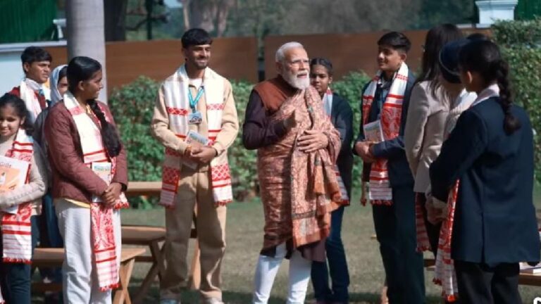 ପରୀକ୍ଷା ପେ ଚର୍ଚ୍ଚା : ଛାତ୍ରଛାତ୍ରୀଙ୍କୁ ଗୁରୁମନ୍ତ୍ର ଦେଉଛନ୍ତି ମୋଦୀ