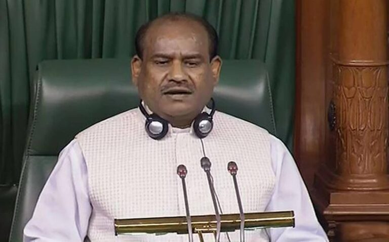 ଲୋକସଭା ବାଚସ୍ପତି ଓମ୍ ବିର୍ଲାଙ୍କ ବିରୋଧରେ ଅନାସ୍ଥା ପ୍ରସ୍ତାବ ଆଣିବାକୁ ବିରୋଧୀ ପ୍ରସ୍ତୁତ, ରାହୁଲ ଗାନ୍ଧିଙ୍କୁ କହିବାକୁ ଦେଉନଥିବା ଅଭିଯୋଗ