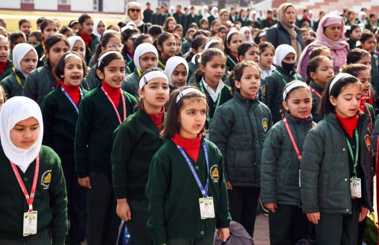 କାଶ୍ମୀରରେ ସ୍କୁଲ-କଲେଜ ବନ୍ଦ