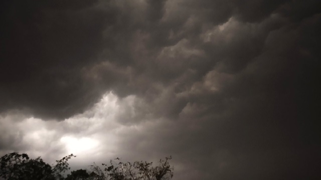 ରାଜ୍ୟରେ ଆଗାମୀ ୫ ଦିନ ଯାଏ କାଳବୈଶାଖୀ, ବିଜୁଳି ଘଡଘଡି ପାଇଁ ୨୦ ଜିଲ୍ଲାକୁ ୟେଲୋ ଆଲର୍ଟ