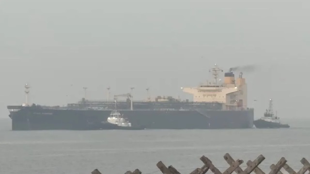 ଭାରତ ପାଇଁ ଆଶ୍ବସ୍ତି, ପହଞ୍ଚିଲା ଏଲପିଜି ବୋଝେଇ ଜାହାଜ