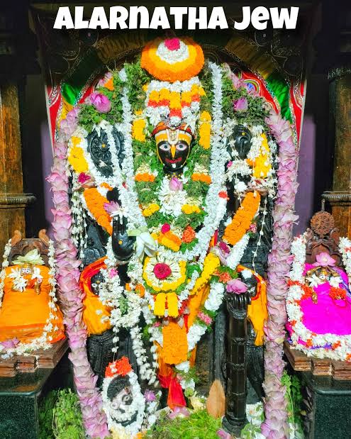ଦ୍ୱିତୀୟ ଦିନରେ ଅଲାରନାଥ ମନ୍ଦିରରେ ଶ୍ରଦ୍ଧାଳୁଙ୍କୁ ଦର୍ଶନ ଦେଉଛନ୍ତି ଶ୍ରୀଜିଉ