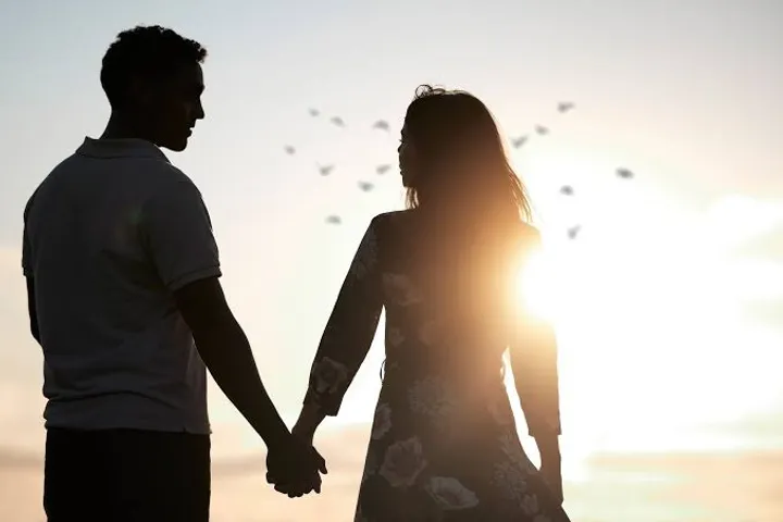 ବ୍ୟସ୍ତବହୁଳ ଜୀବନରେ ସମ୍ପର୍କକୁ ମଜବୁତ୍ କରିବାର ୪ଟି ସହଜ ଉପାୟ