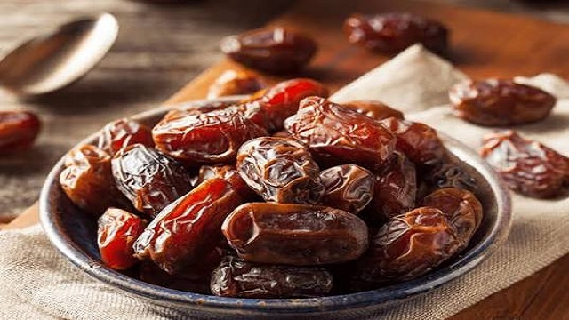 ଖଜୁରି ଖାଇବାର ଅନେକ ଫାଇଦା, ଜାଣନ୍ତୁ ଶରୀର ପାଇଁ କେତେ ଲାଭଦାୟକ